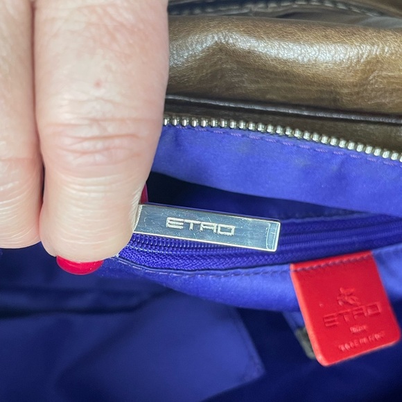 Etro Large Brown Shoulder Bag With Large Pegasus Turn Lock - Picture 16 of 17